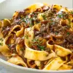 A collection of delightful Christmas recipes for festive holiday meals